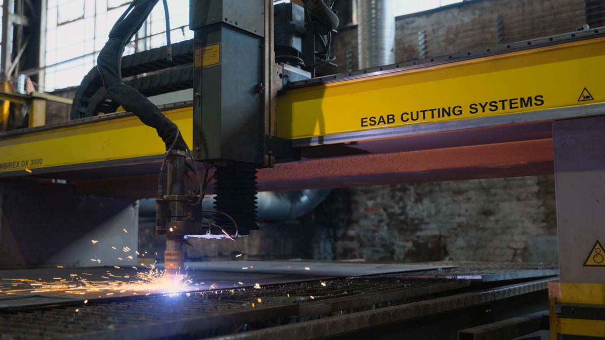 ESAB Cutting System at Phoenix Steel